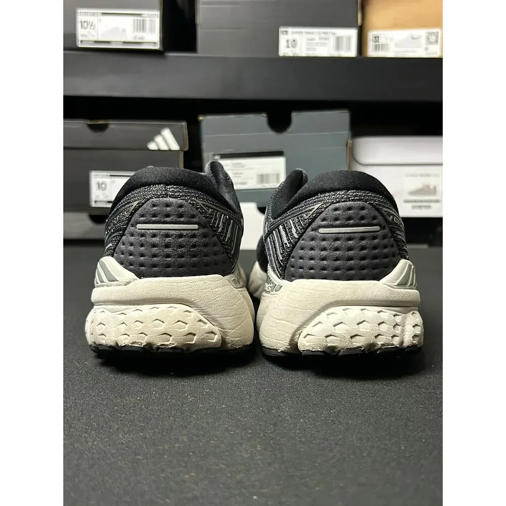 Brooks Women’s Adrenaline GTS 19 Black Silver / Size 8.5 / GUC